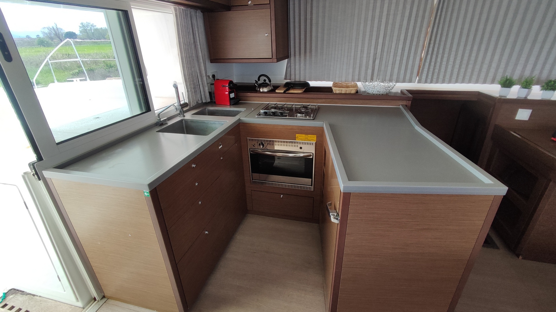 Photo #19 - Lagoon 450 Flybridge (Alex Jr.) in Volos - 24067