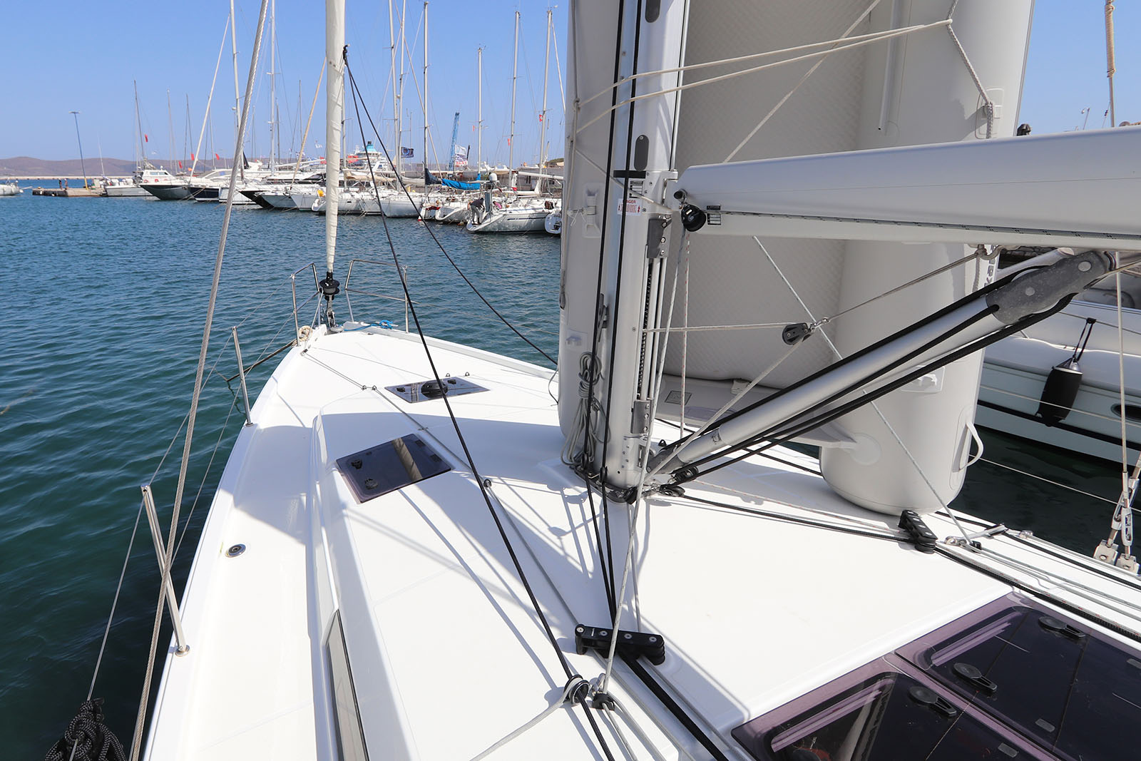 Photo #8 - Sun Odyssey 410 (Paris) in Lavrion - 22128