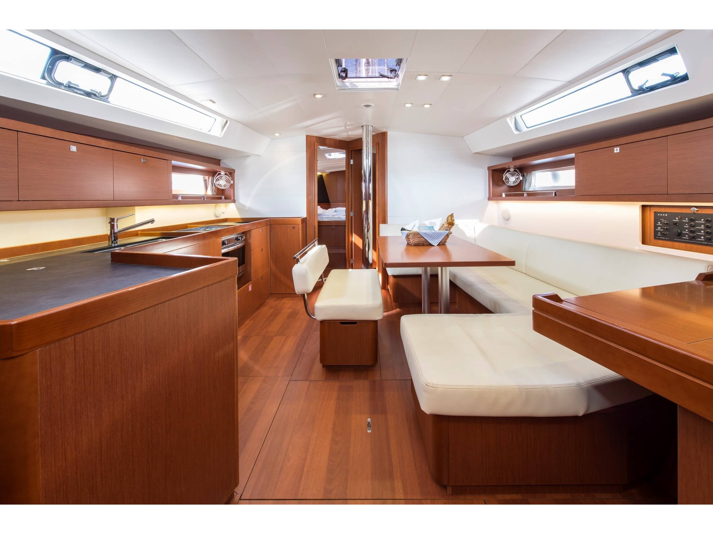 Photo #12 - Oceanis 45 (Rafaella) en Volos - 22465