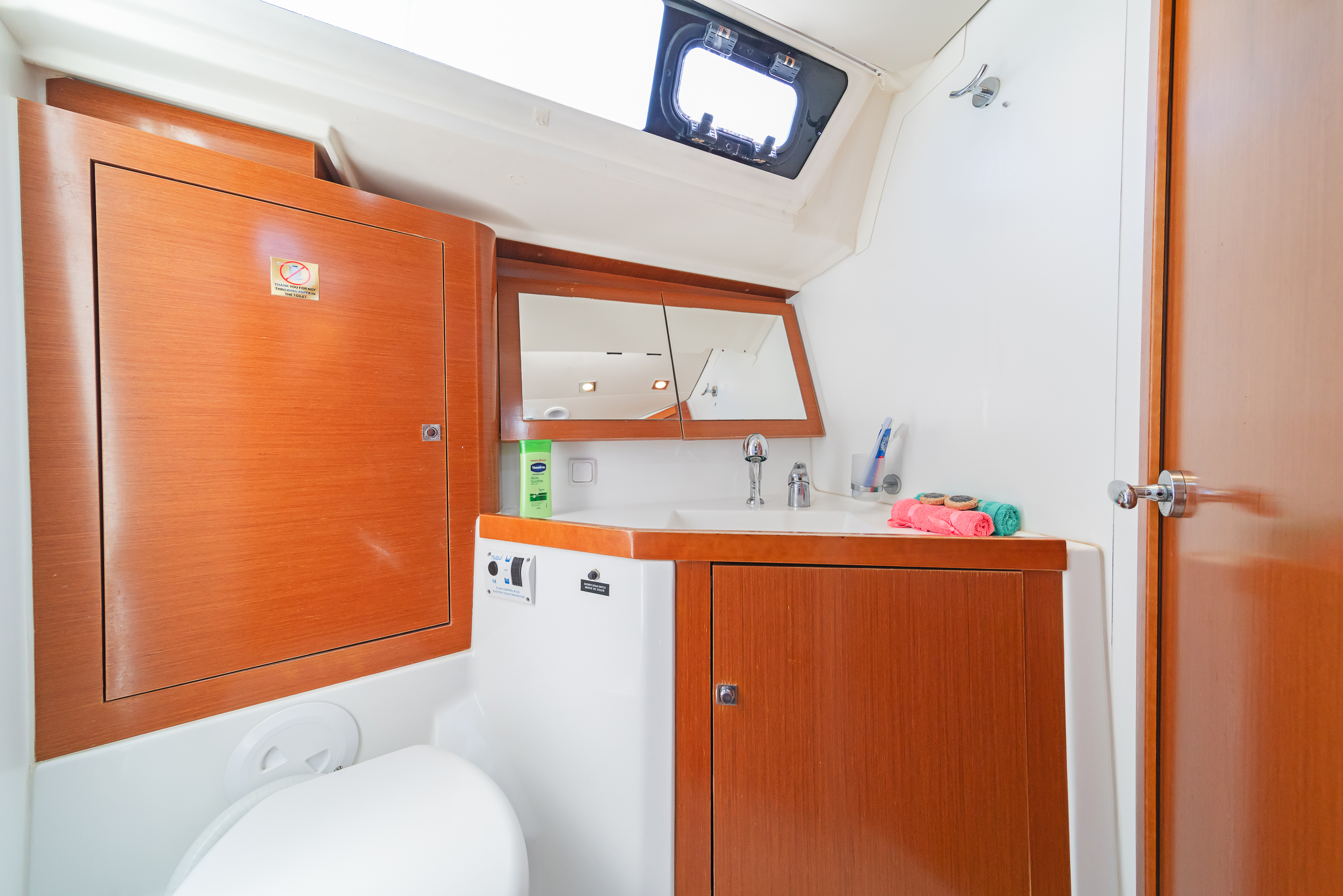 Photo #11 - Oceanis 45 (Quantum) in Rhodos - 16716