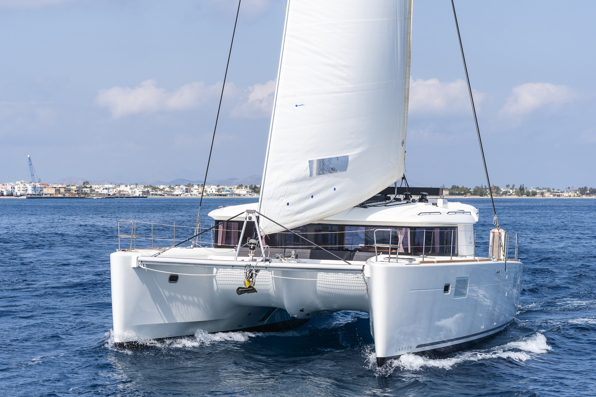 Photo #8 - Lagoon 450 Fly & GEN (Nemesis) en Kos - 11362