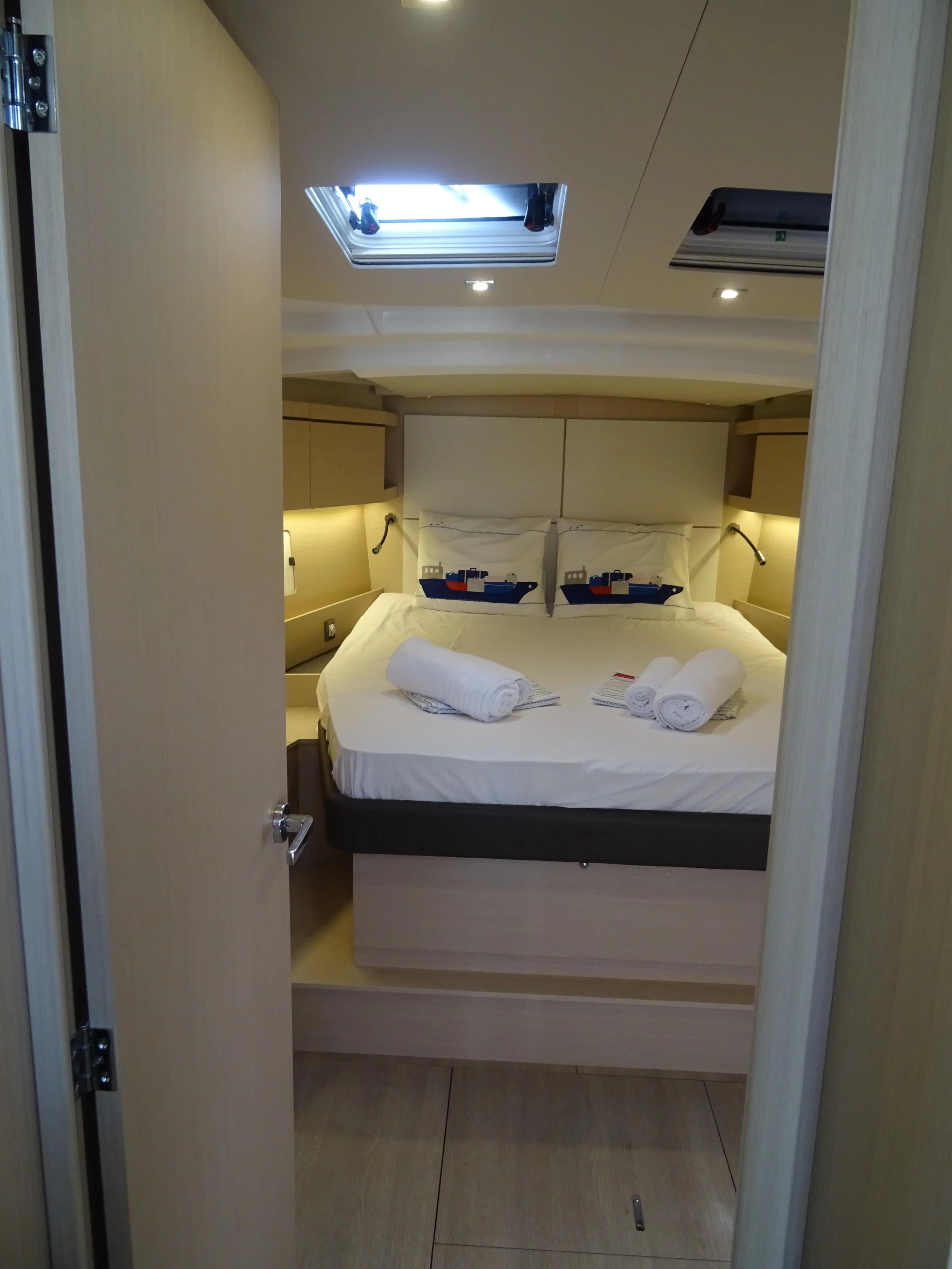 Oceanis 46.1 (Gwennili/Owners Version)  - 11