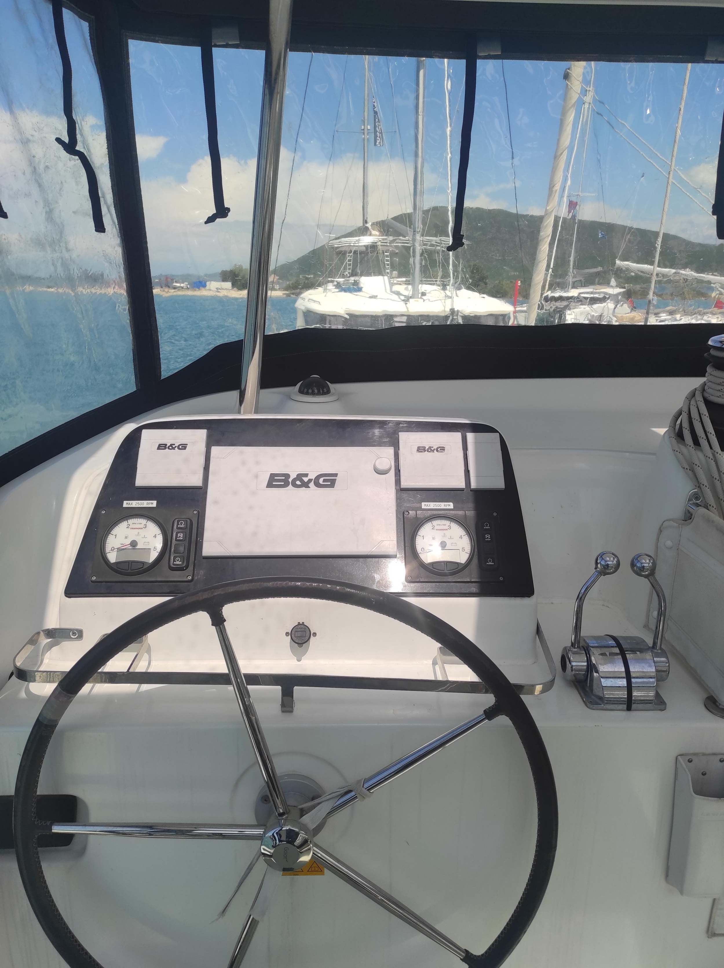 Photo #4 - Lagoon 42 (LA MAR) en Lefkada - 21741