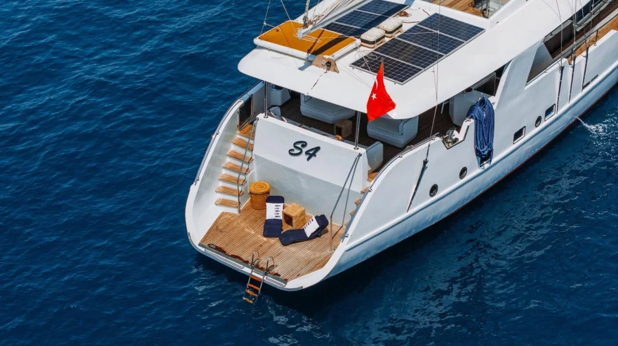 Motorsailer S4 (S4)  - 35