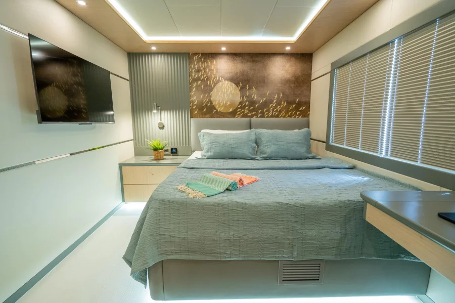 27M Trawler Motor Yacht Lavin (Lavin)  - 26
