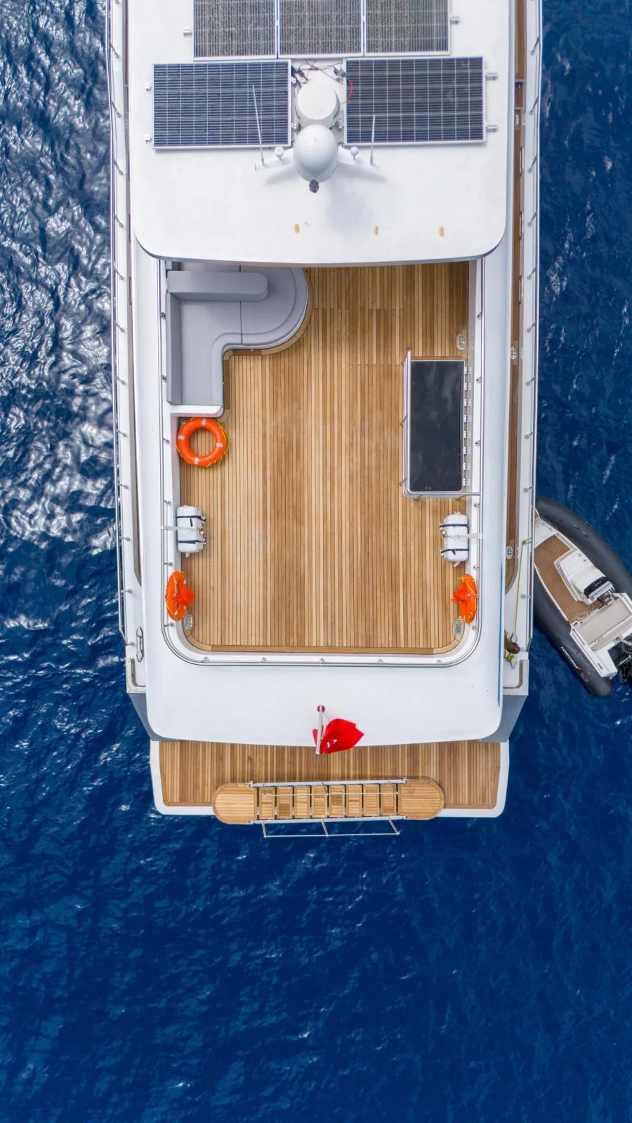 27M Trawler Motor Yacht Lavin (Lavin)  - 20