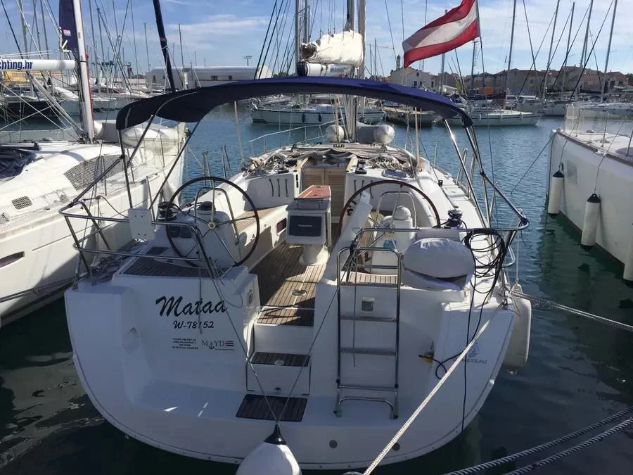 Beneteau Oceanis 43 (Mataa) Main image - 0