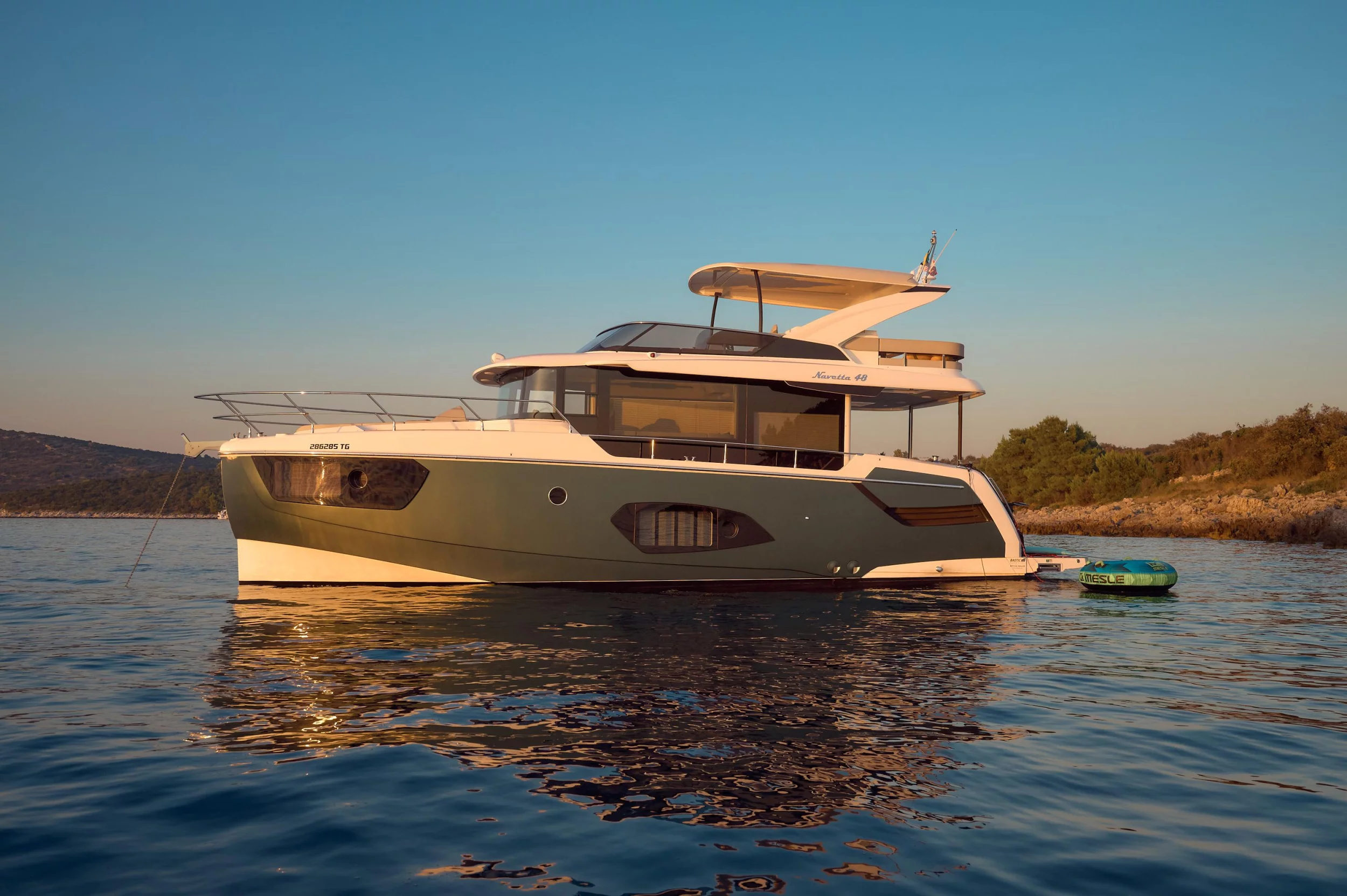 Navetta 48 (AVA)  - 123