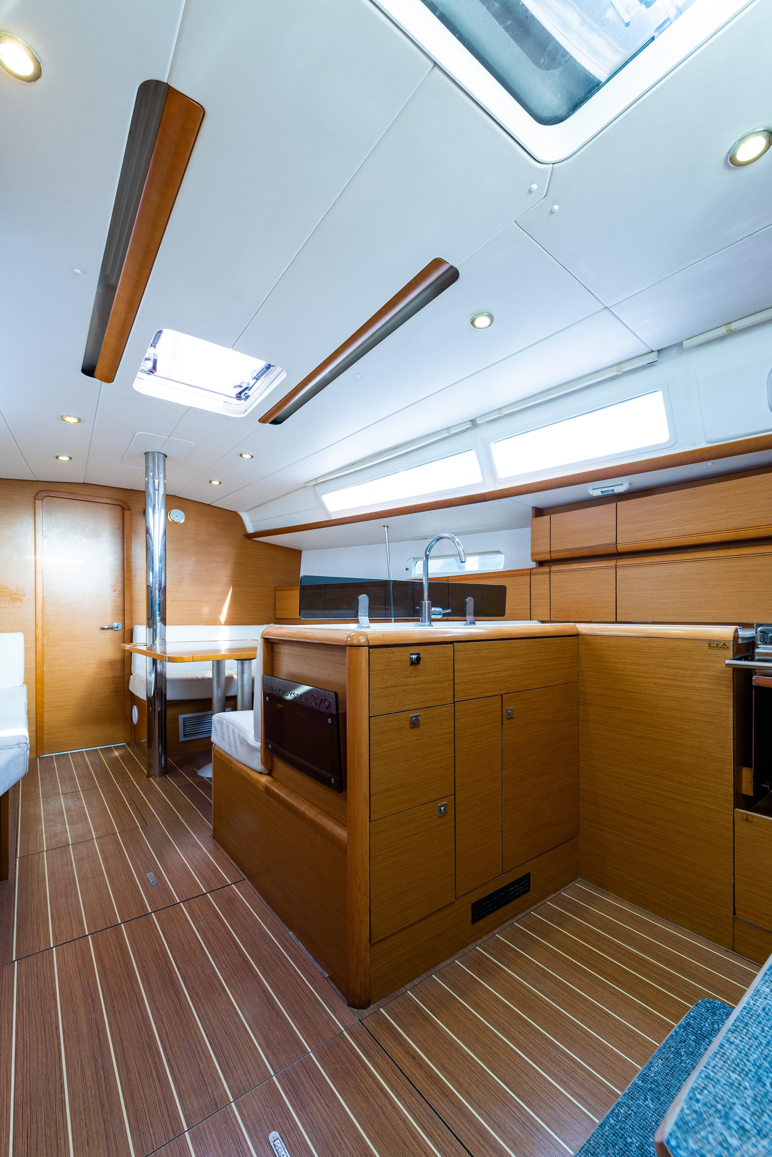 Photo #17 - Jeanneau Sun Odyssey 379 (Amor Fati) in Lefkada - 21847