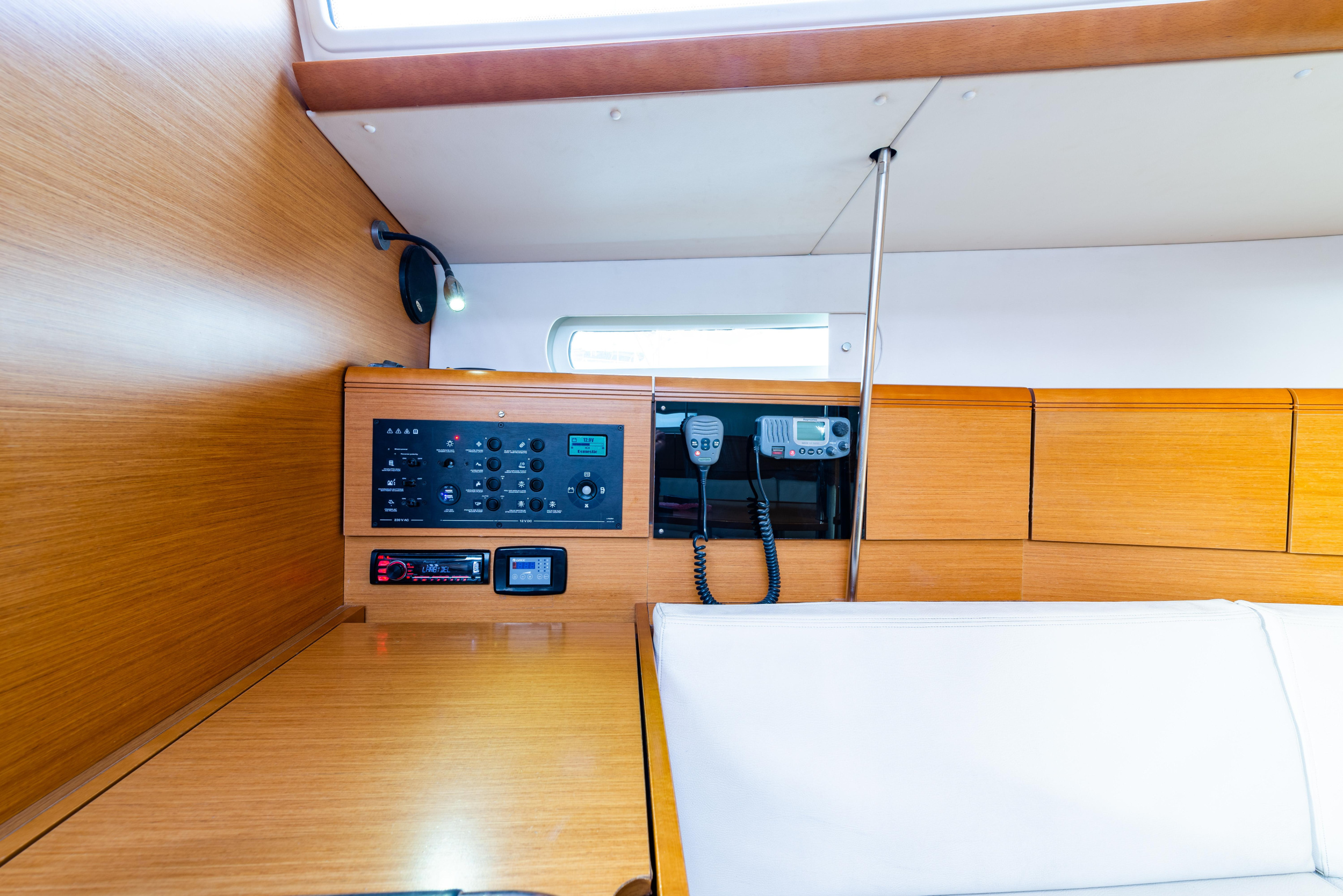 Photo #20 - Jeanneau Sun Odyssey 379 (Amor Fati) in Lefkada - 21847