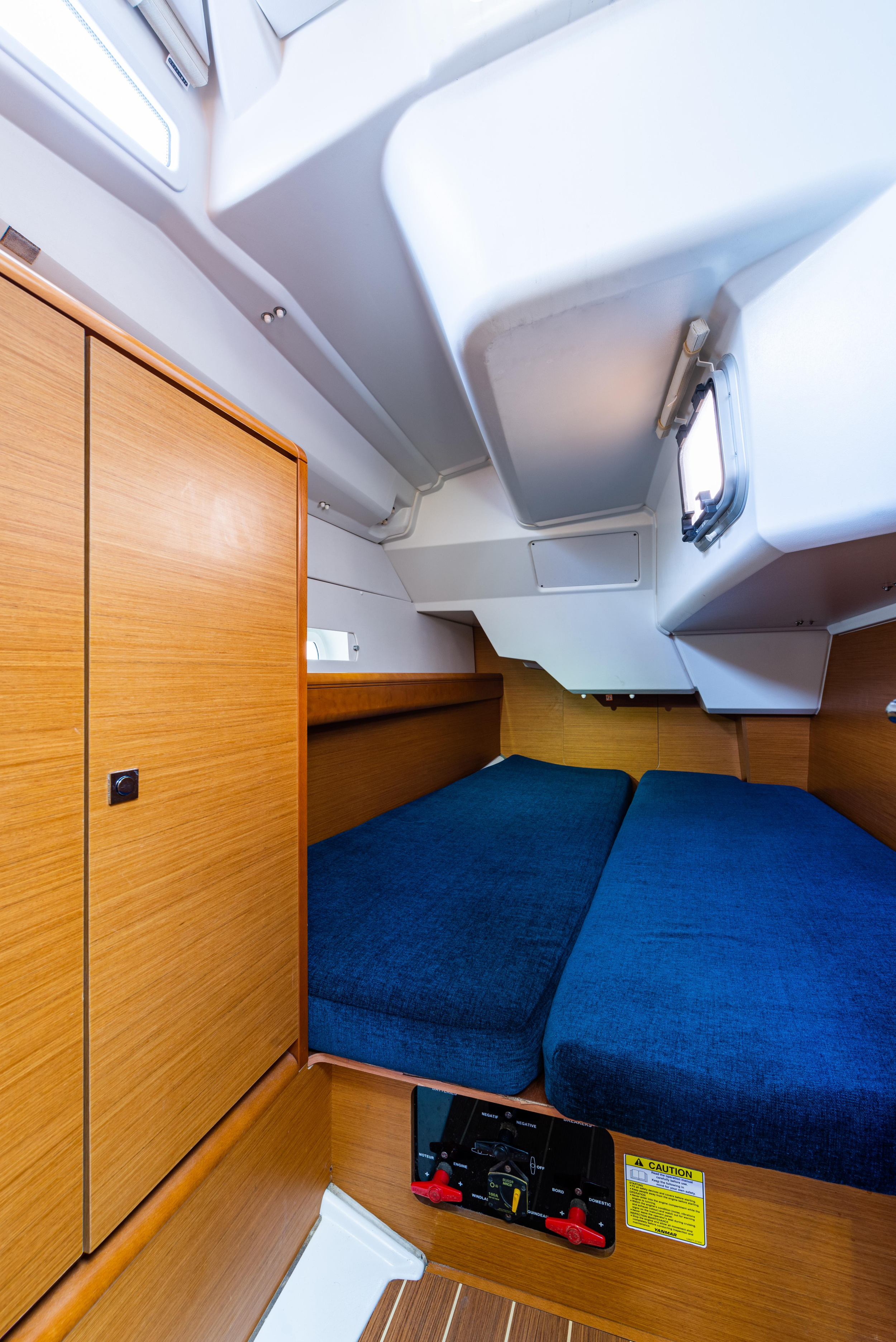 Photo #33 - Jeanneau Sun Odyssey 379 (Amor Fati) in Lefkada - 21847