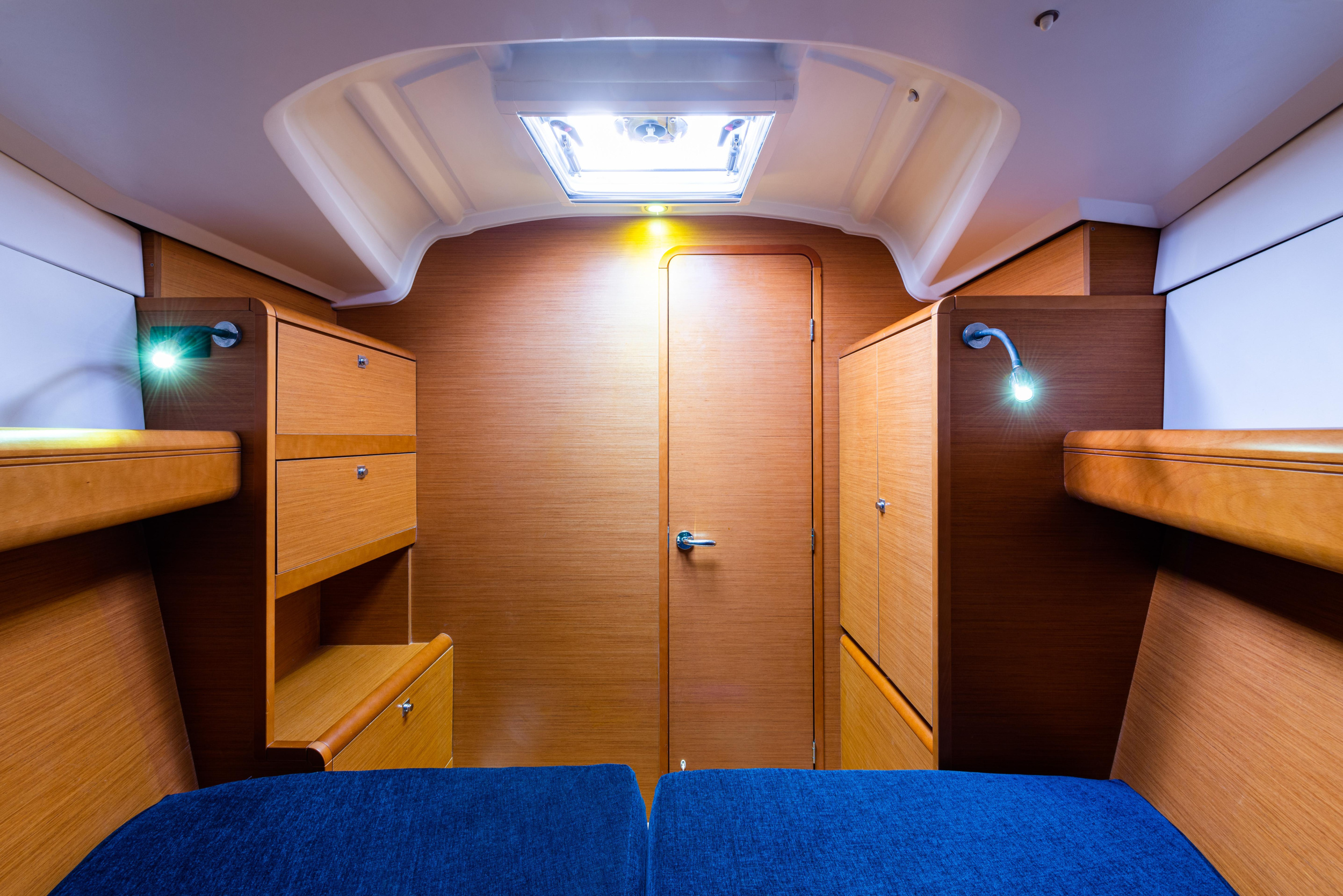 Photo #4 - Jeanneau Sun Odyssey 379 (Amor Fati) in Lefkada - 21847