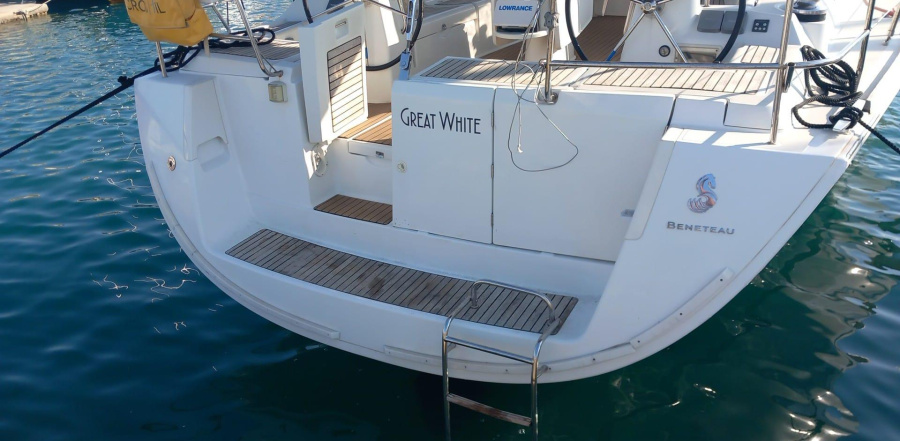 Photo #5 - Oceanis 50 Family (GREAT WHITE) in Murter - 9775
