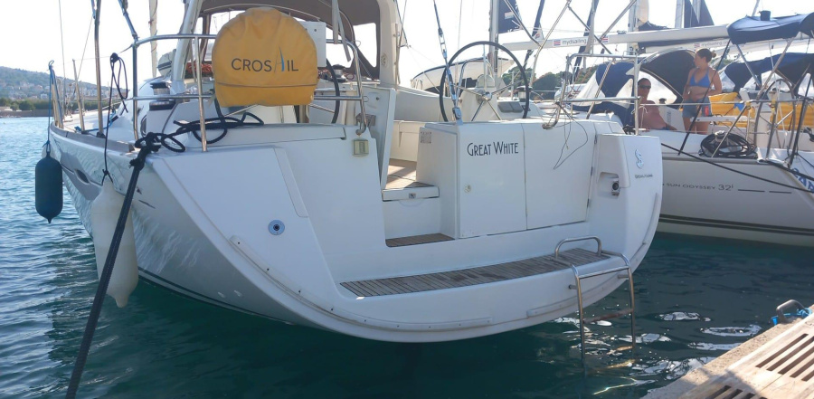 Photo #6 - Oceanis 50 Family (GREAT WHITE) in Murter - 9775