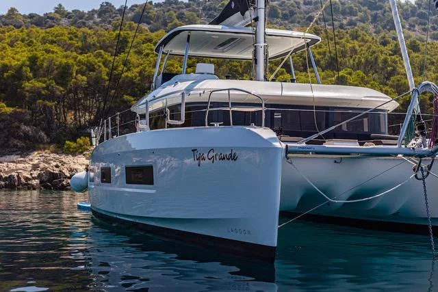 Lagoon 55 (TIGA GRANDE)  - 8