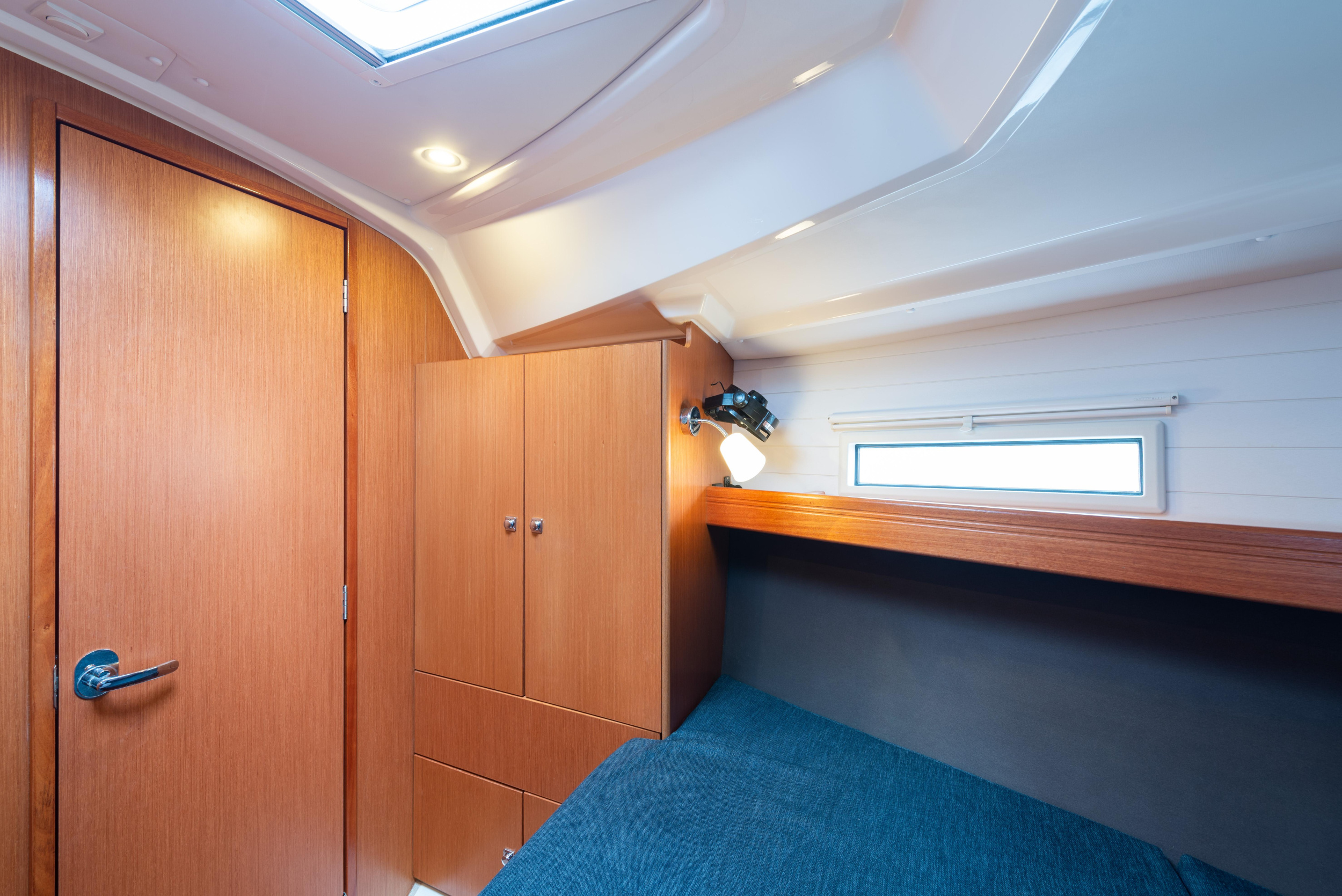 Photo #10 - Bavaria 37 (Jack Of London) in Nea Peramos - 18126