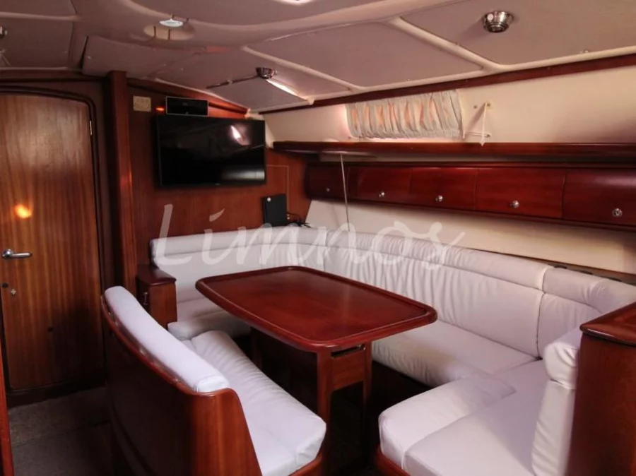 Bavaria 38 Cruiser (Limnos) Interior image - 2