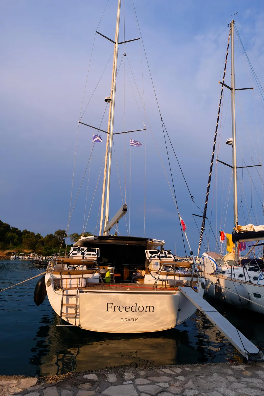 Moody 54 DS (Freedom)  - 1