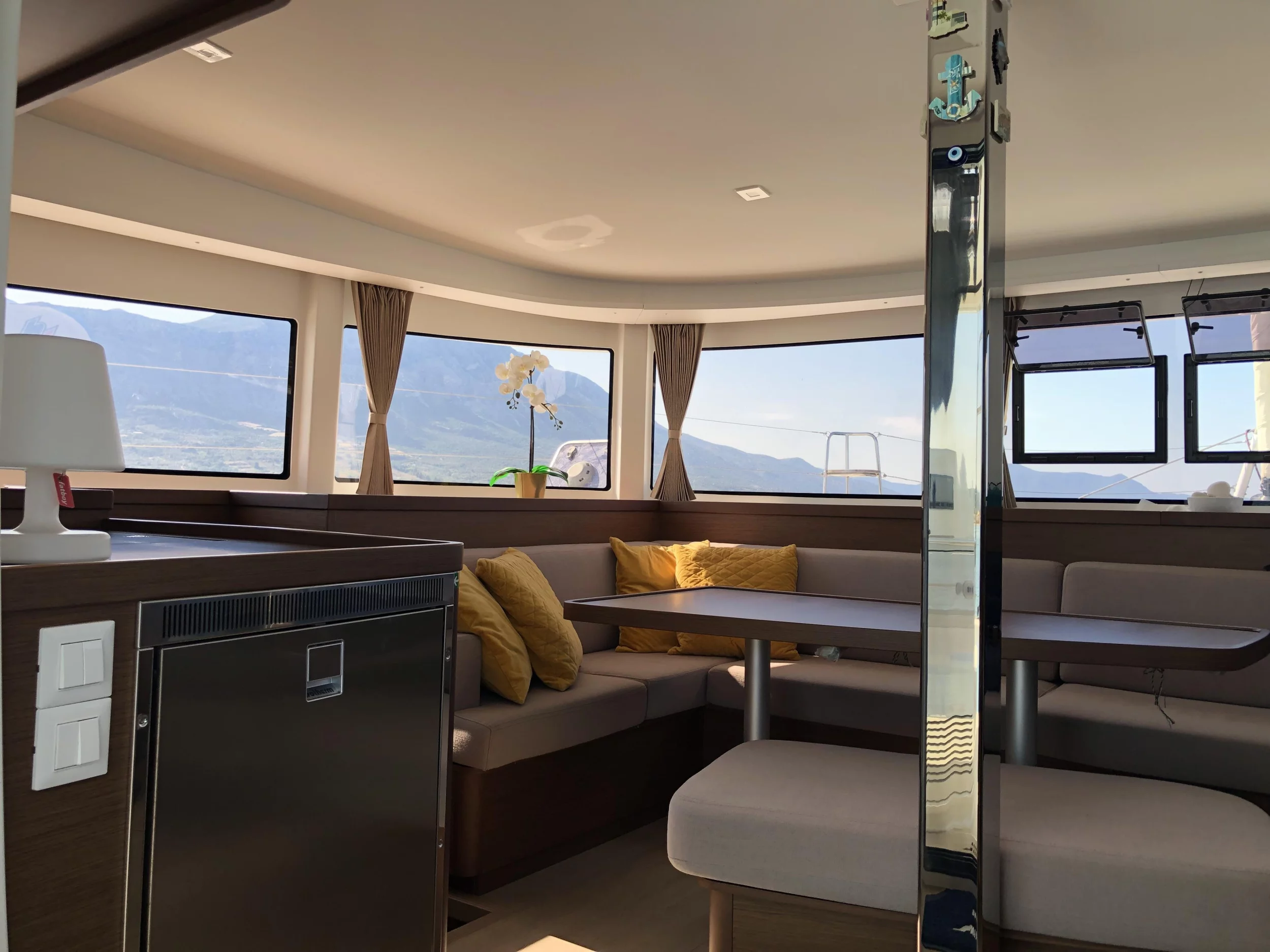 Lagoon 42 (Loki) Interior image - 12