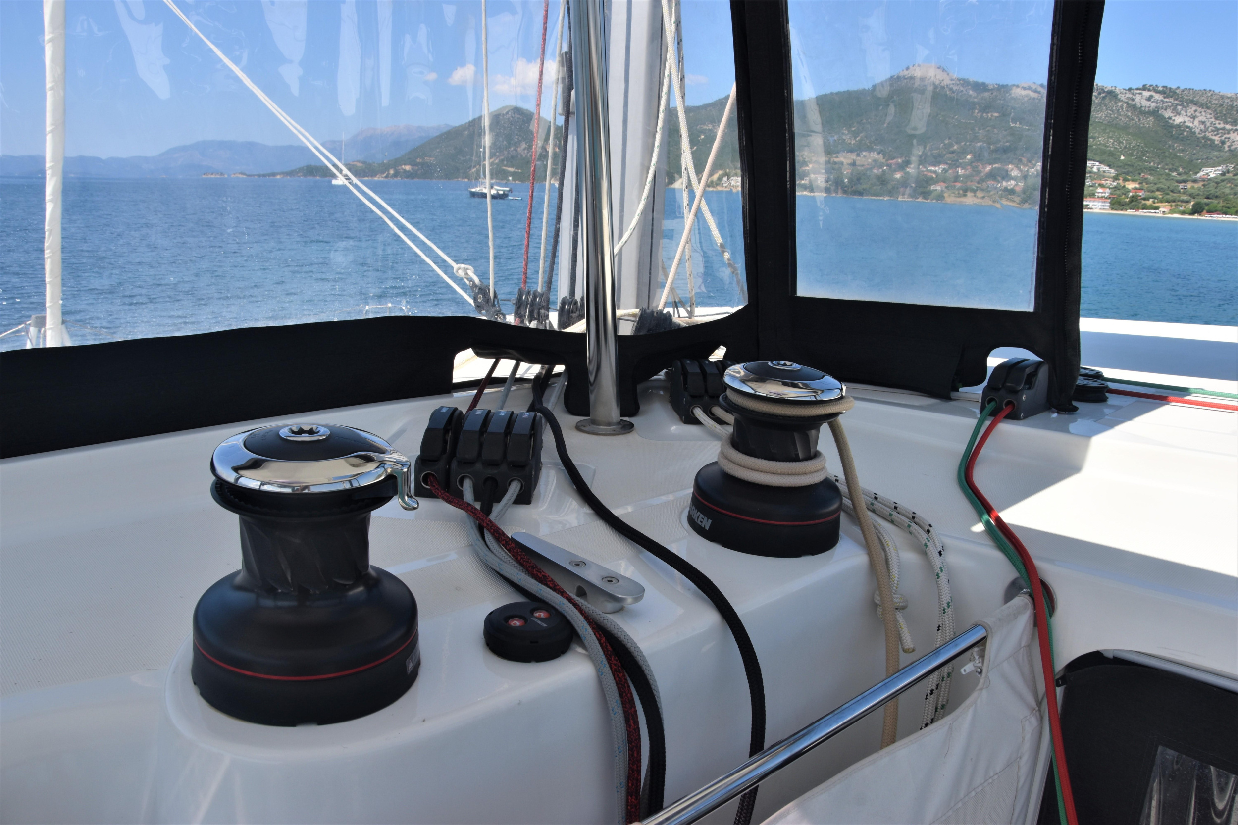 Photo #8 - Lagoon 42 (Loki) in Salivoli - 22669
