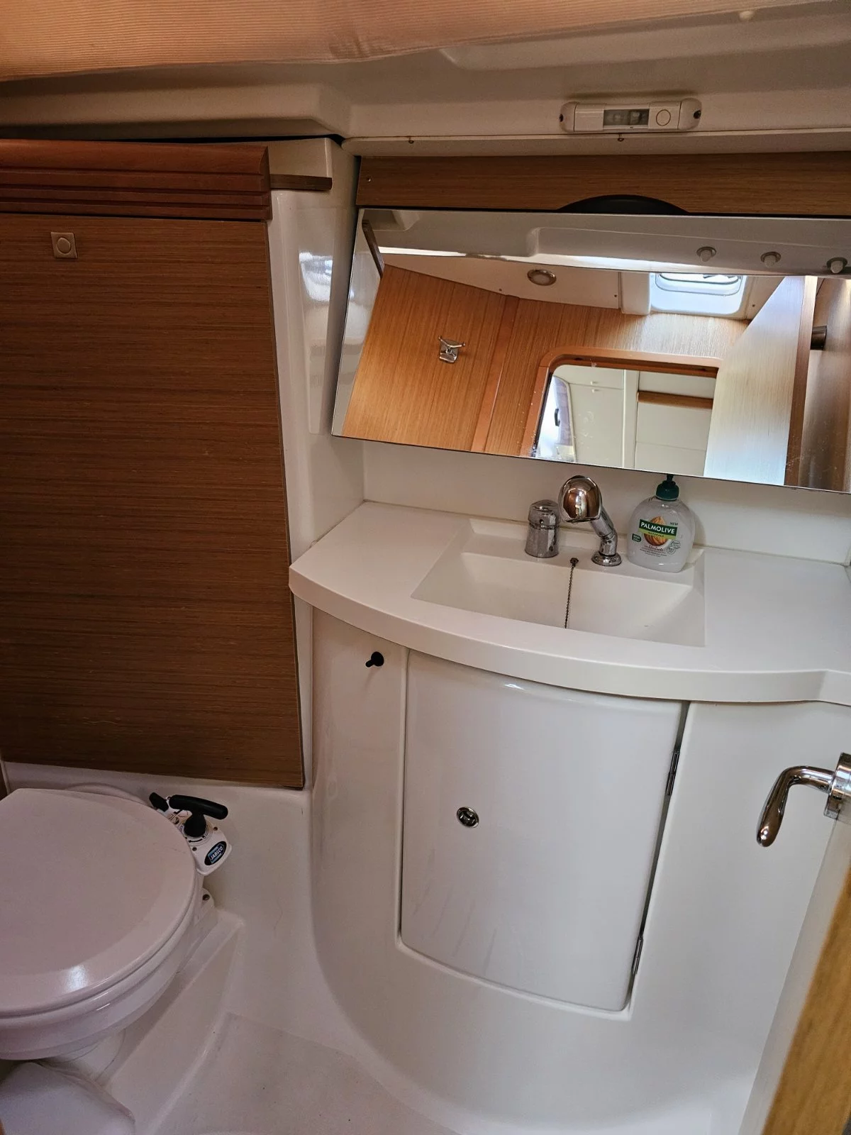 Sun Odyssey 42 i (Posidonia)  - 19