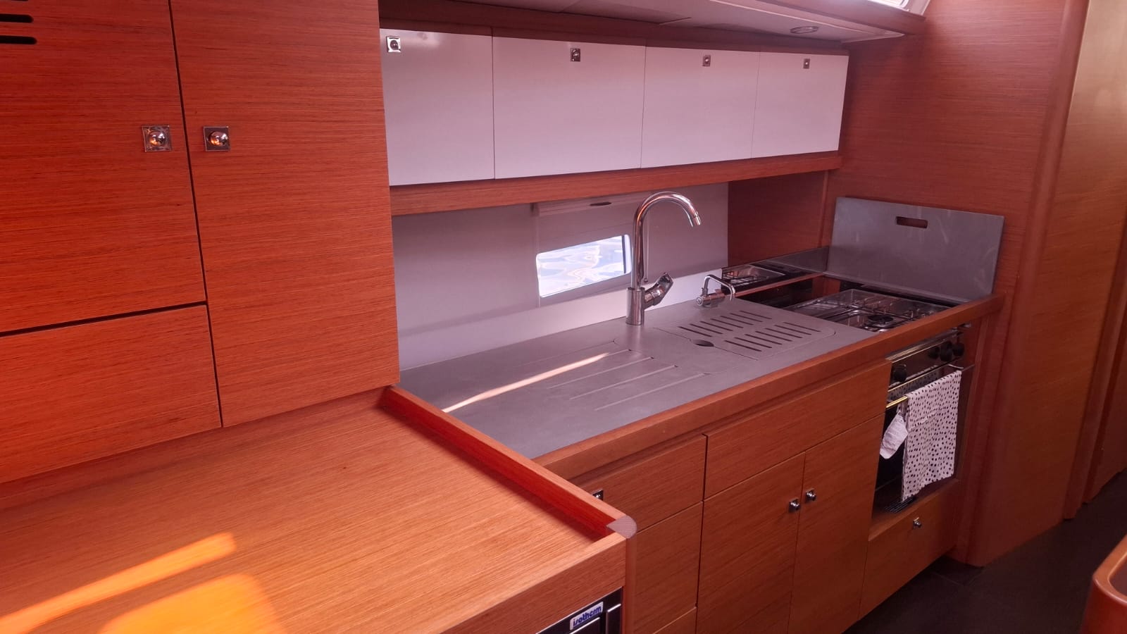Photo #15 - Dufour 430 Grand Large (Ventotene) in Portorosa - 21395