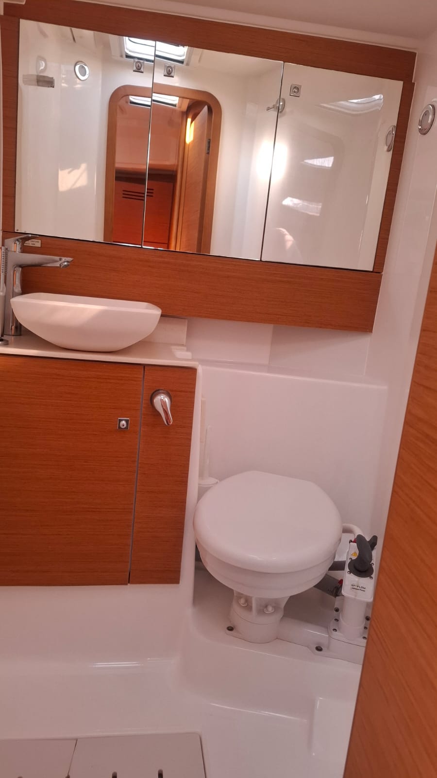Photo #4 - Dufour 430 Grand Large (Ventotene) in Portorosa - 21395