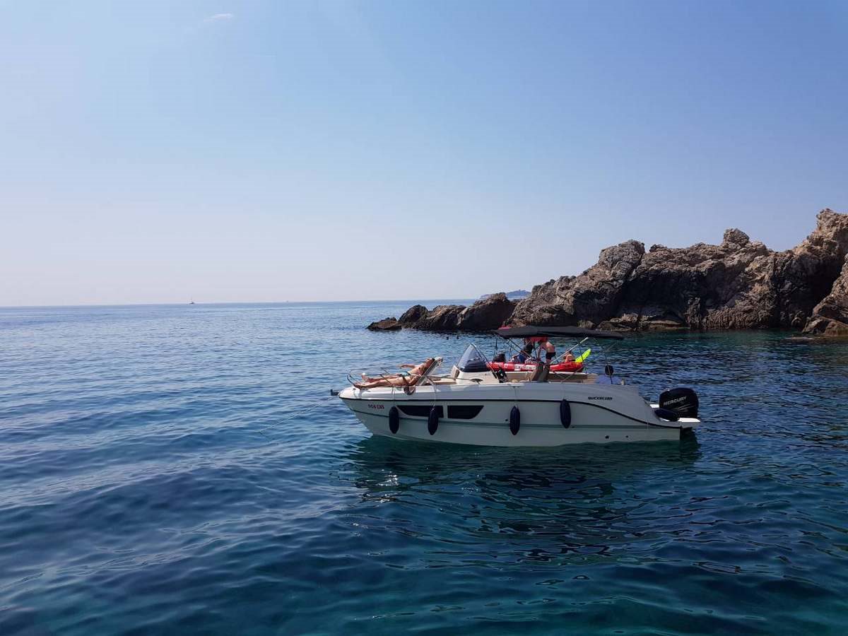 Photo #11 - Quicksilver 805 Sundeck (Quicksilver 805) en Dubrovnik - 22699
