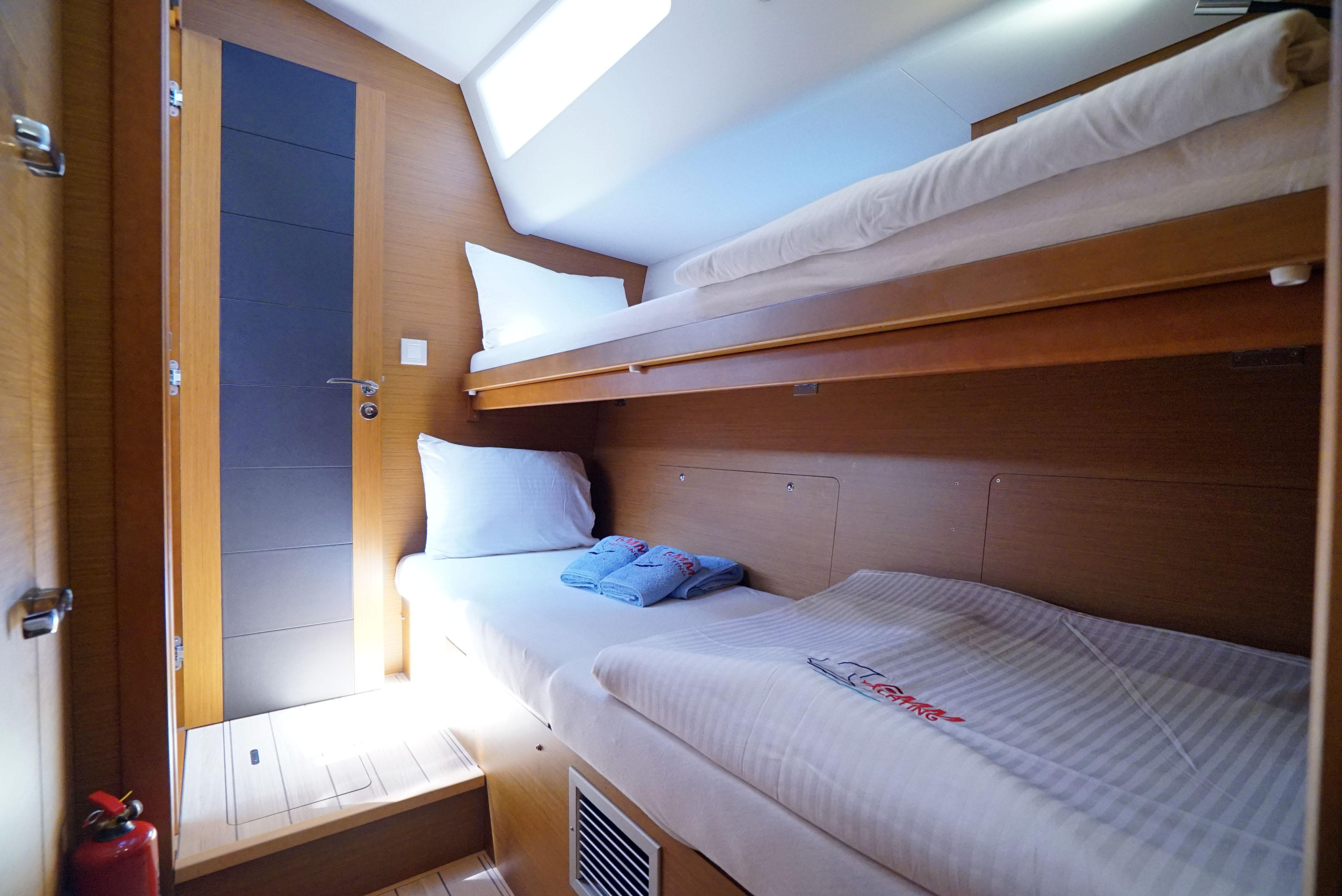 Photo #9 - Jeanneau 64 (Freedom) in Marmaris - 4302