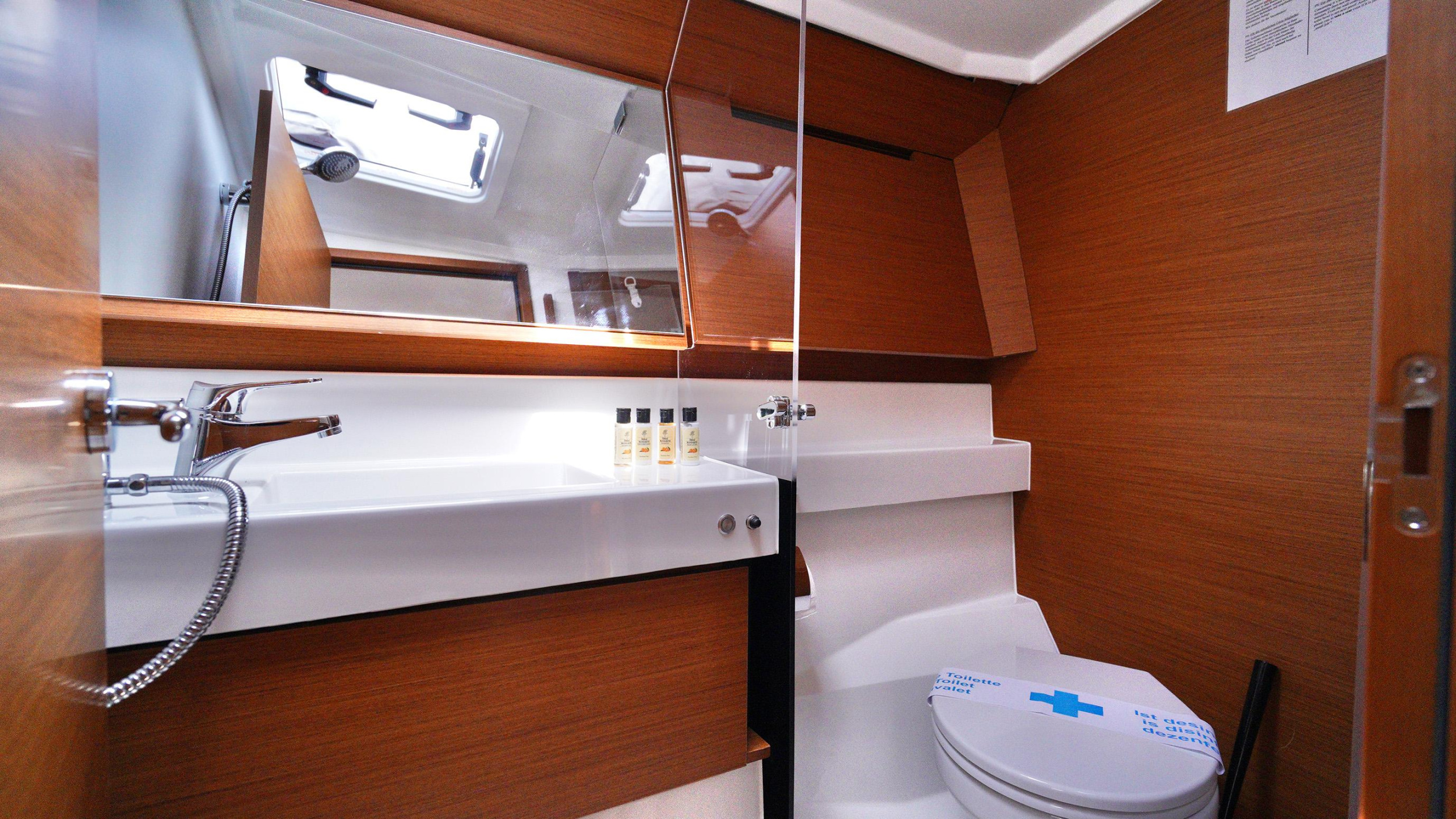 Photo #5 - Sun Odyssey 410 (Sail Me) in Marmaris - 19931