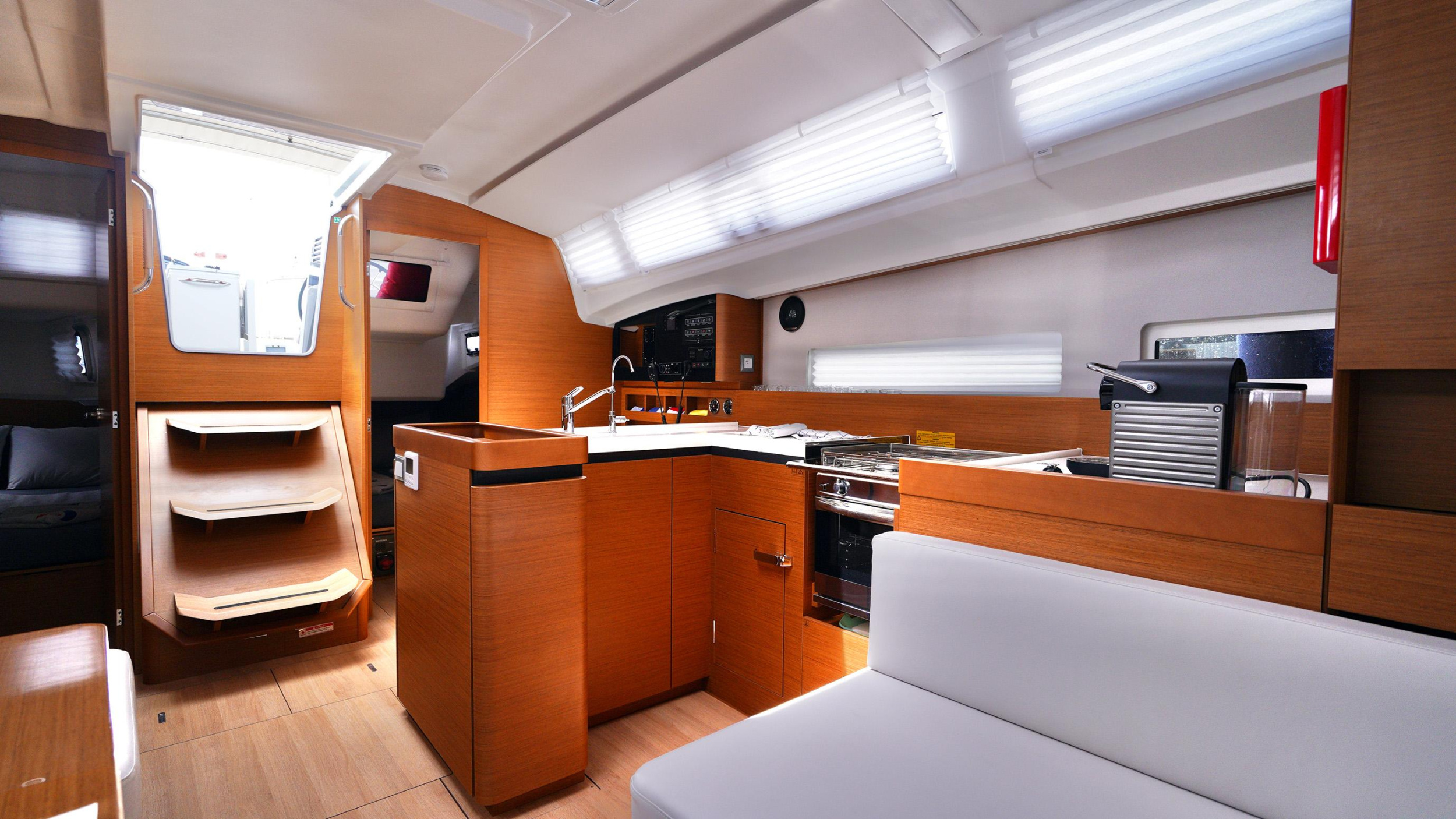 Photo #4 - Sun Odyssey 410 (Sail Me) in Marmaris - 19931