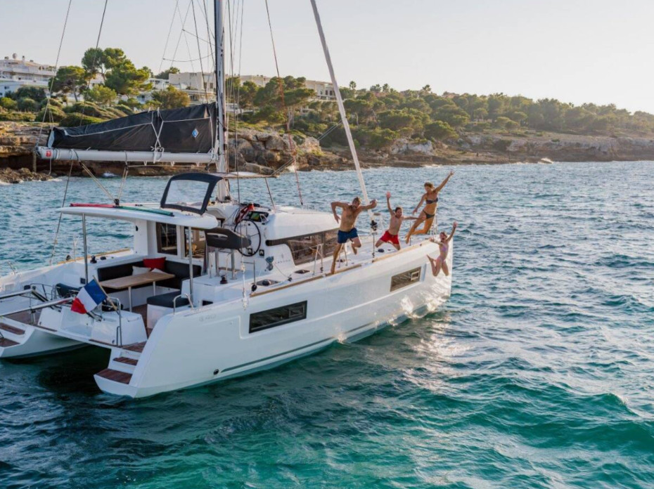 Photo #6 - Lagoon 40 (Mary Grace) in Lefkada - 22714