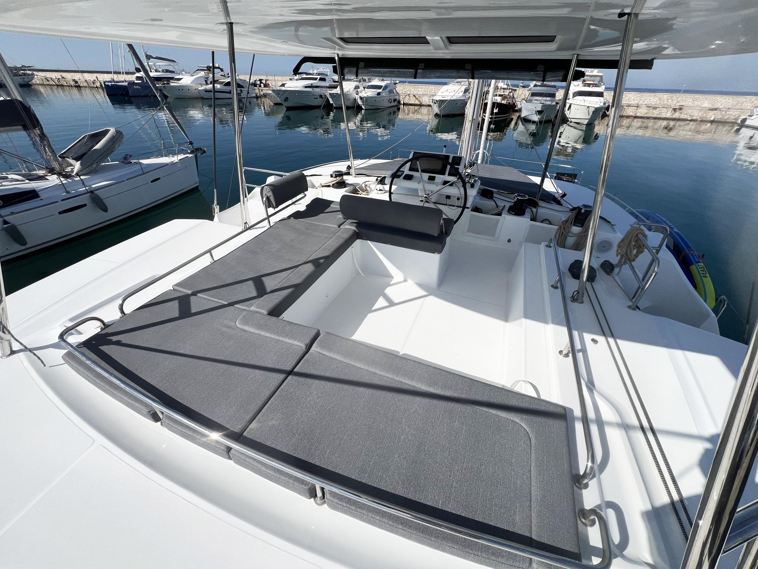 Photo #13 - Lagoon 51 (SPRING_(SKIPPERED ONLY)) in Athens - 20450