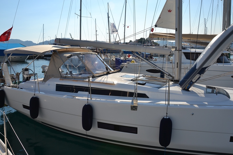 Photo #5 - Dufour 390 Grand Large (Cordelia) in Marmaris - 20577