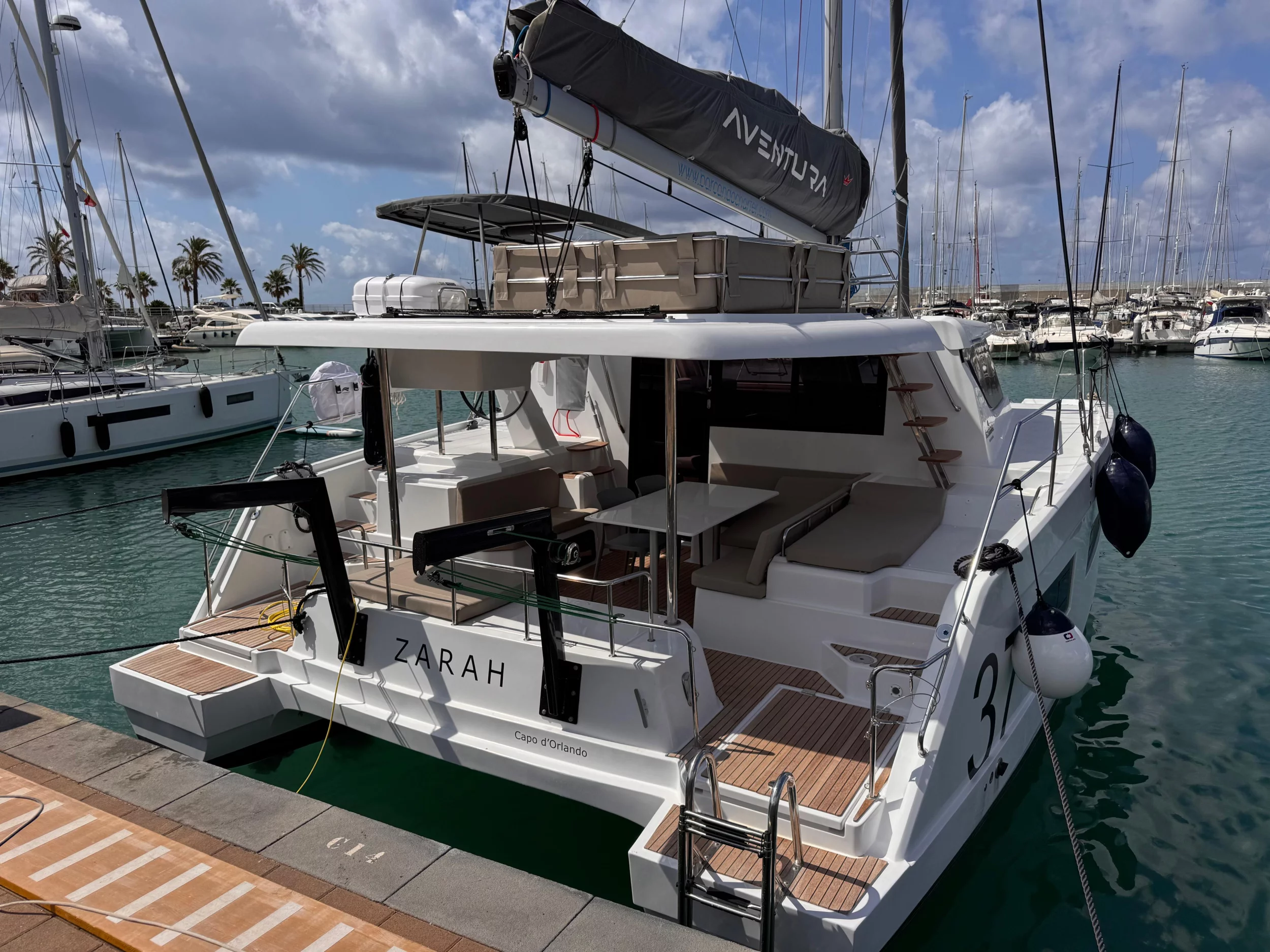 Aventura 37 (Zarah)  - 1