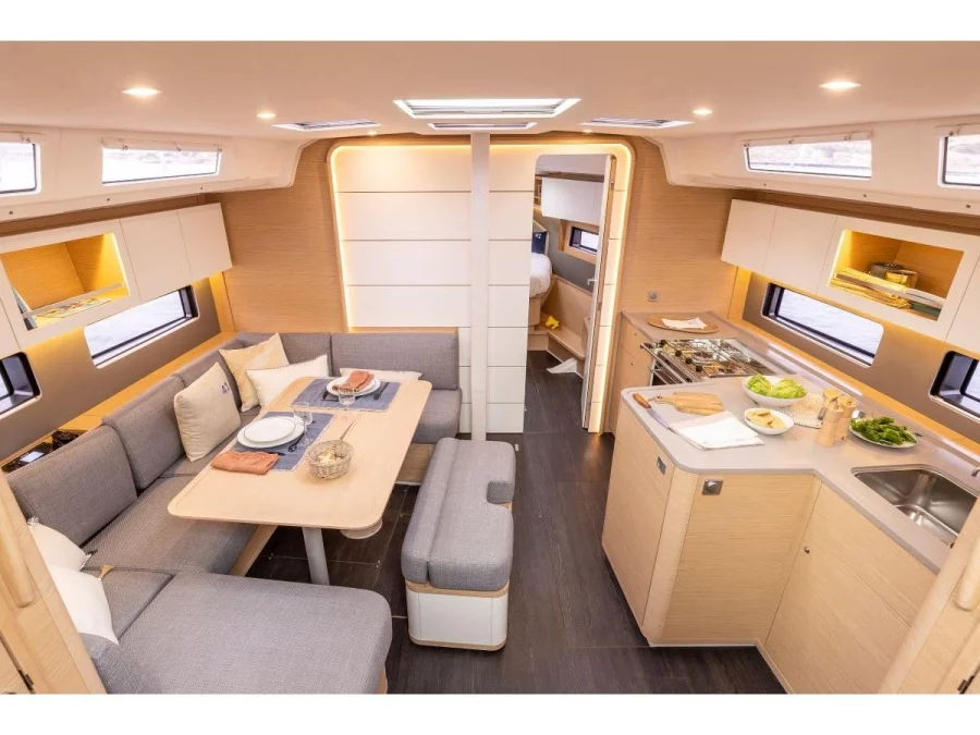 Dufour 41 (No name) Interior image - 1