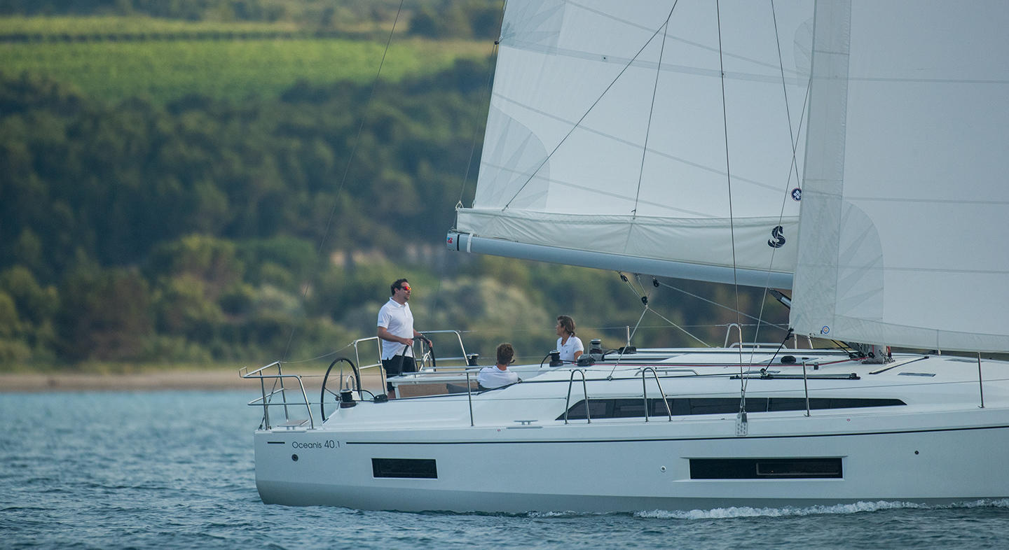 Photo #3 - Oceanis 40.1 (ALBATROSS) in Atene - 22752