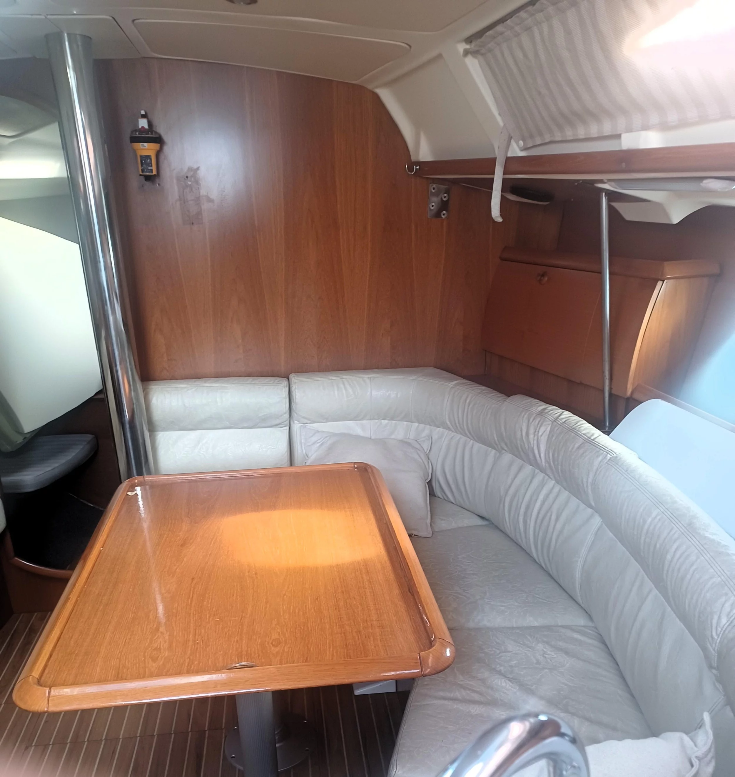 Sun Odyssey 40.3 (Evina)  - 1
