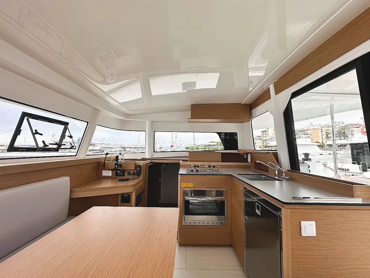 Excess 11 4cabins (CAUSALITY)  - 11