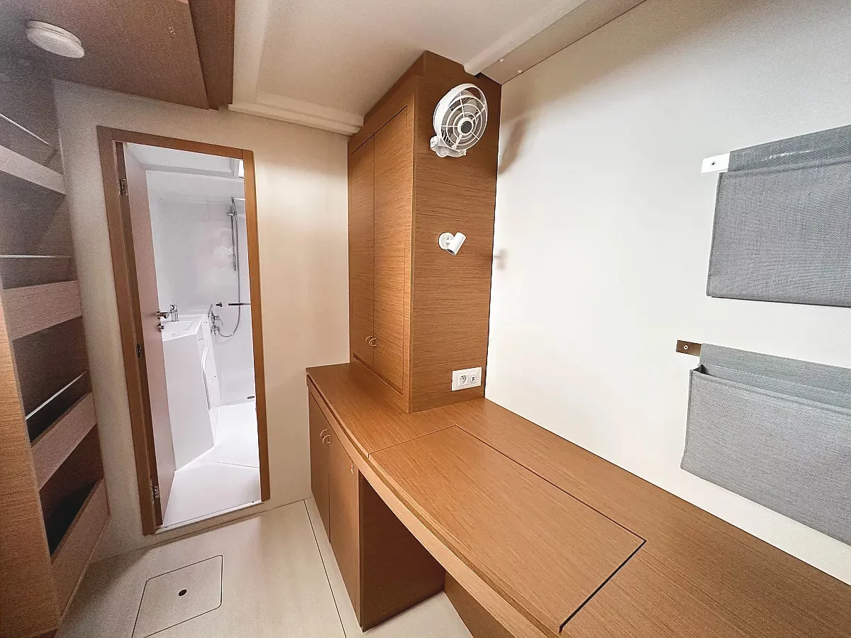 Excess 11 4cabins (CAUSALITY)  - 8