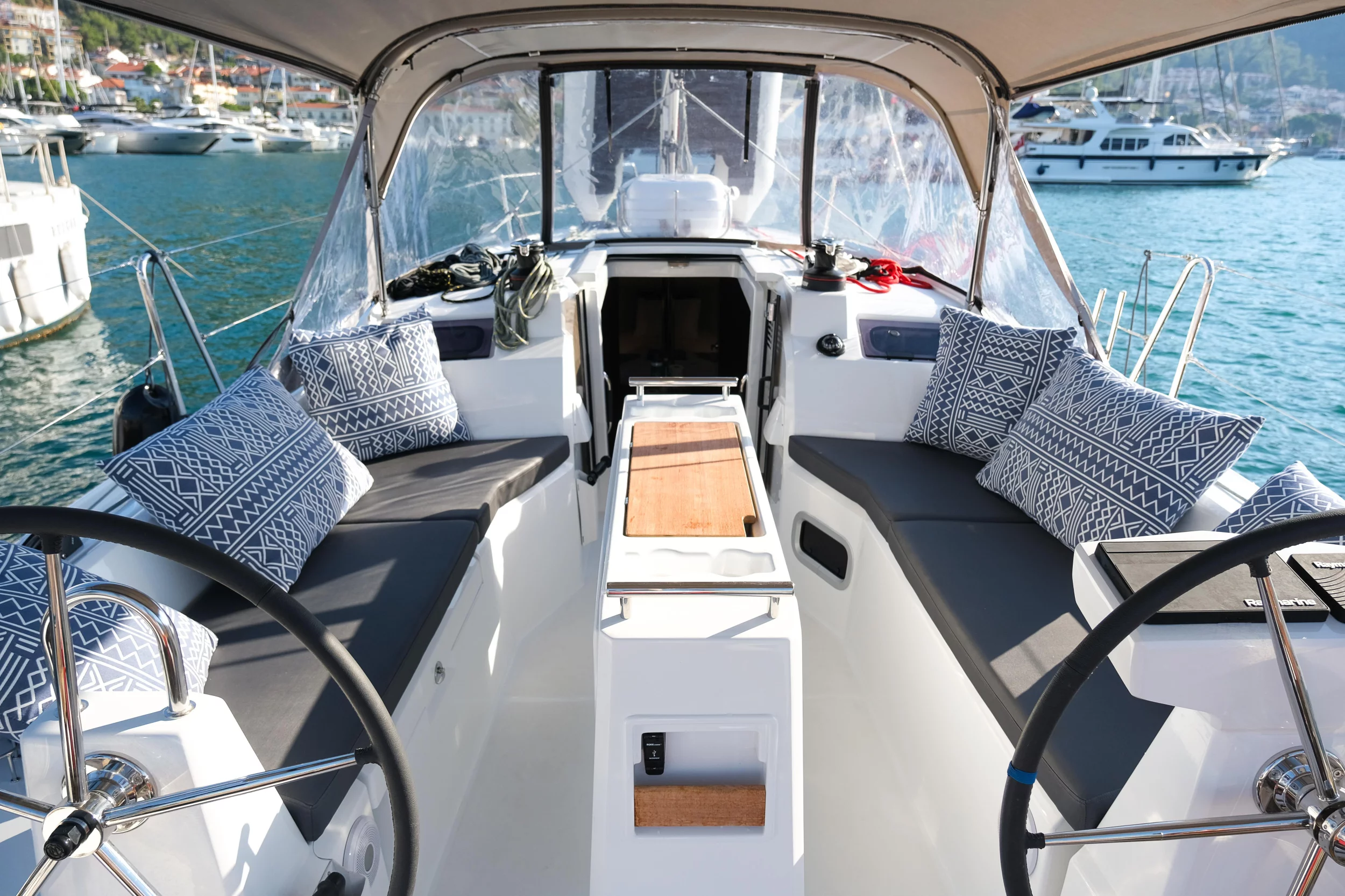 Oceanis 34.1 (Ersa)  - 5