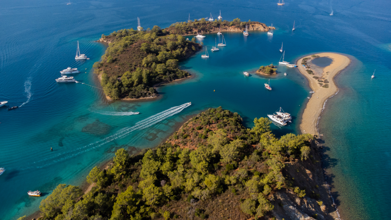 Photo #2 - Aventura 37 (ProntoSail) in Fethiye - 20807
