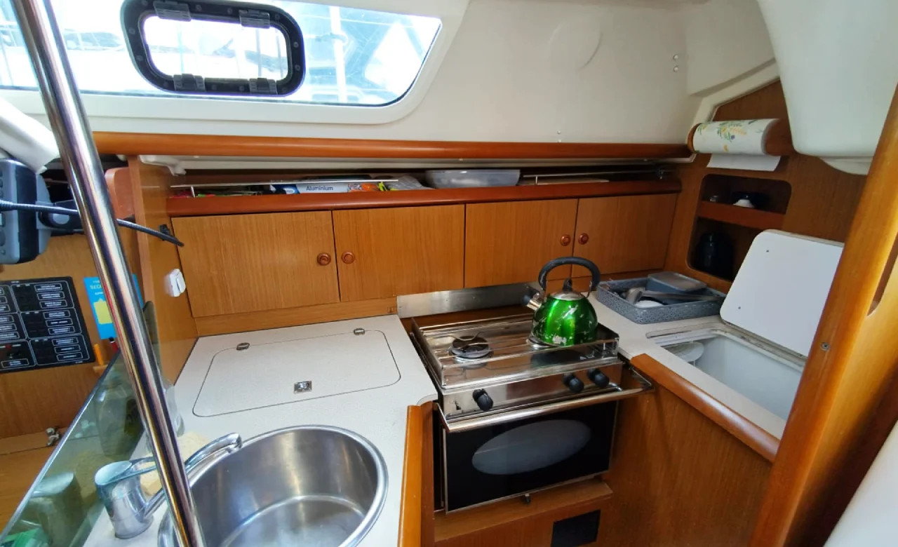 Photo #12 - Sun Odyssey 32i (PTE) (Jami 3) en Saint-Quay-Portrieux - 22824