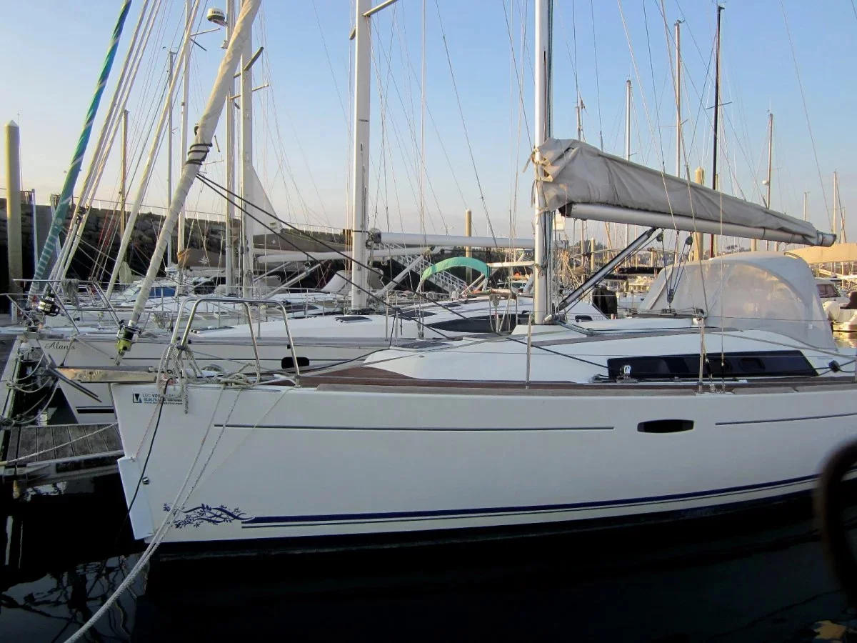 Oceanis 31 (DL) (Perig) Main image - 0