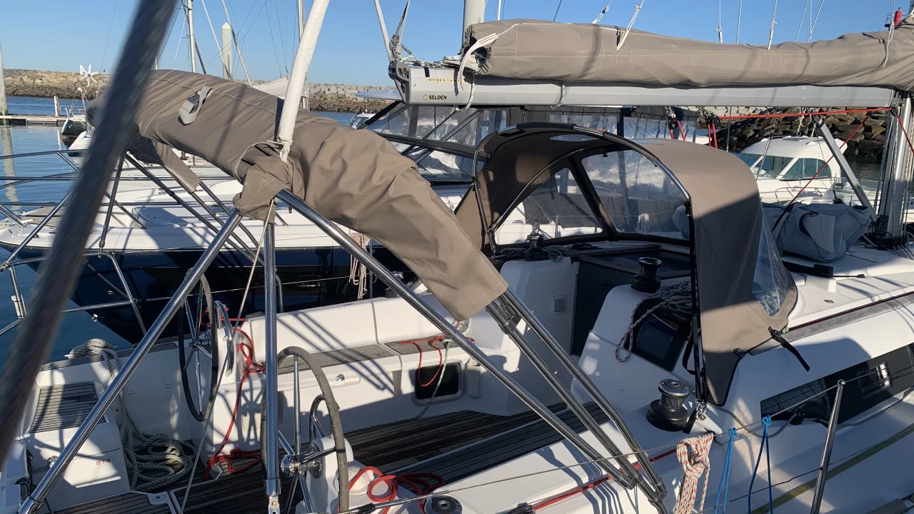 Sun Odyssey 379 (DL) (Corail)  - 6