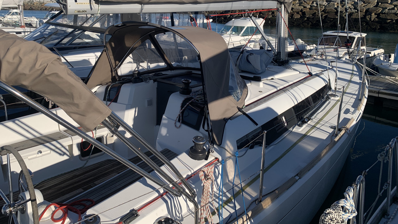 Photo #8 - Sun Odyssey 379 (DL) (Corail) in Saint-Quay-Portrieux - 22831