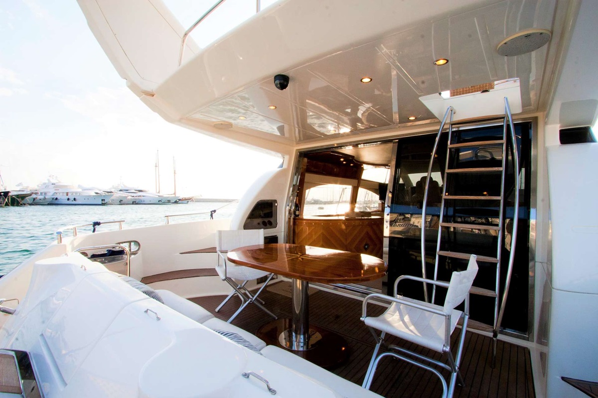 Photo #8 - Azimut 58 (Linda II) in Glyfada - 22842