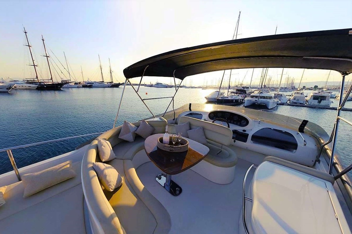 Photo #11 - Azimut 58 (Linda II) in Glyfada - 22842