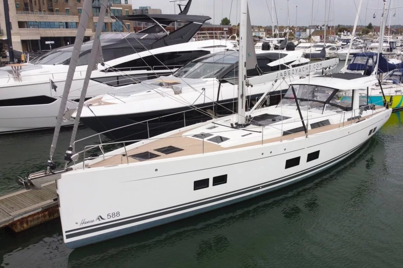 Hanse 588 (Owner's Version) (Eclipse)  - 12