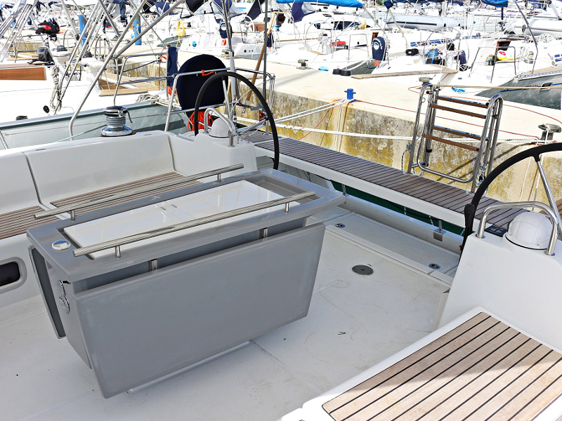 Photo #14 - OCEANIS 48 BT (FILOMENA) en Sukosan - 19647